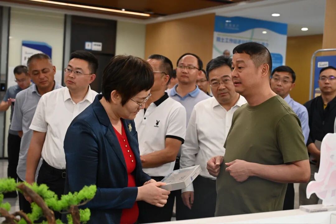 江西省副省长张莹一行赴海南晨海水产调研共探海洋经济新机遇